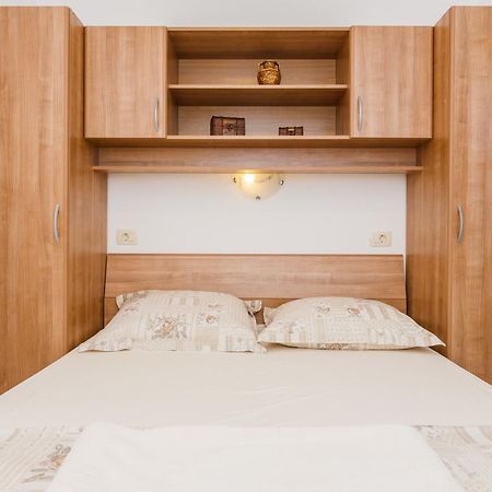 Apartments Viljac Trogir Bagian luar foto