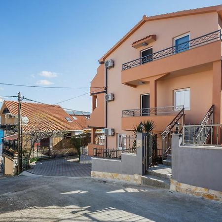Apartments Viljac Trogir Bagian luar foto